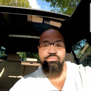 Meet your Posher, Roy